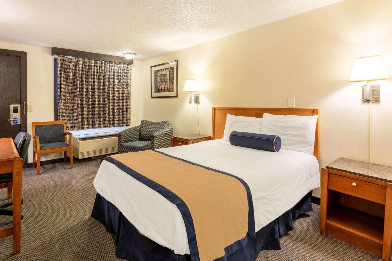 Value Inn Kenosha I-94 - Exit 344 Pleasant Prairie Exterior photo